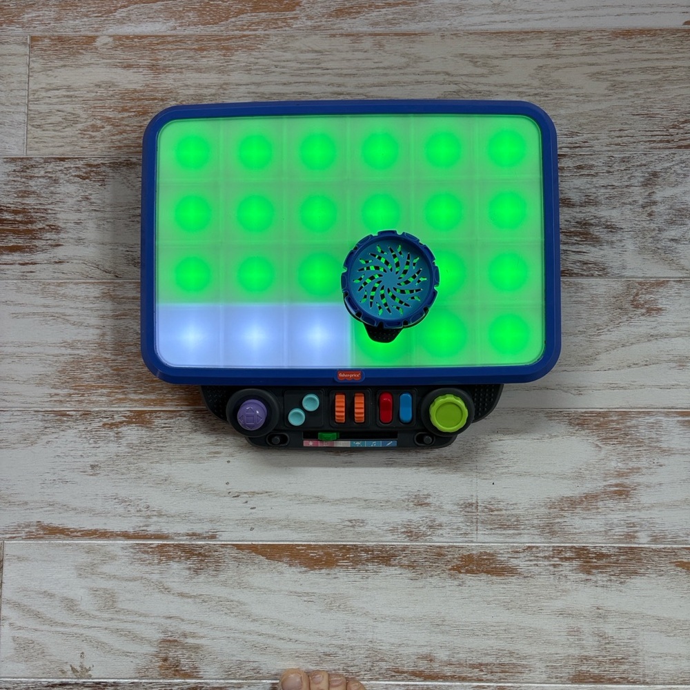 Fisher Price Sensory Bright Station
